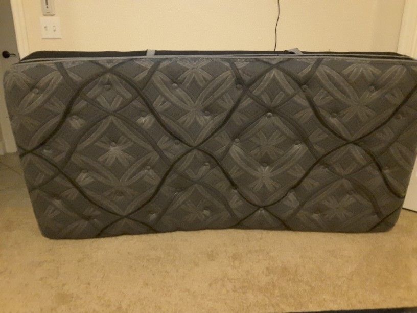 FREE Twin XL Mattress