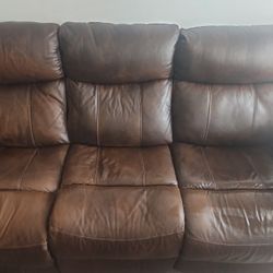 Power Reclining Sofa & Loveseat
