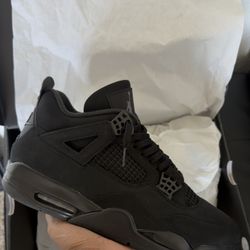 Jordan 4 (Black Cat)