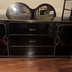 Dresser Drawers W/ Mirror 