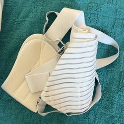 Free Belly Carrier Medium