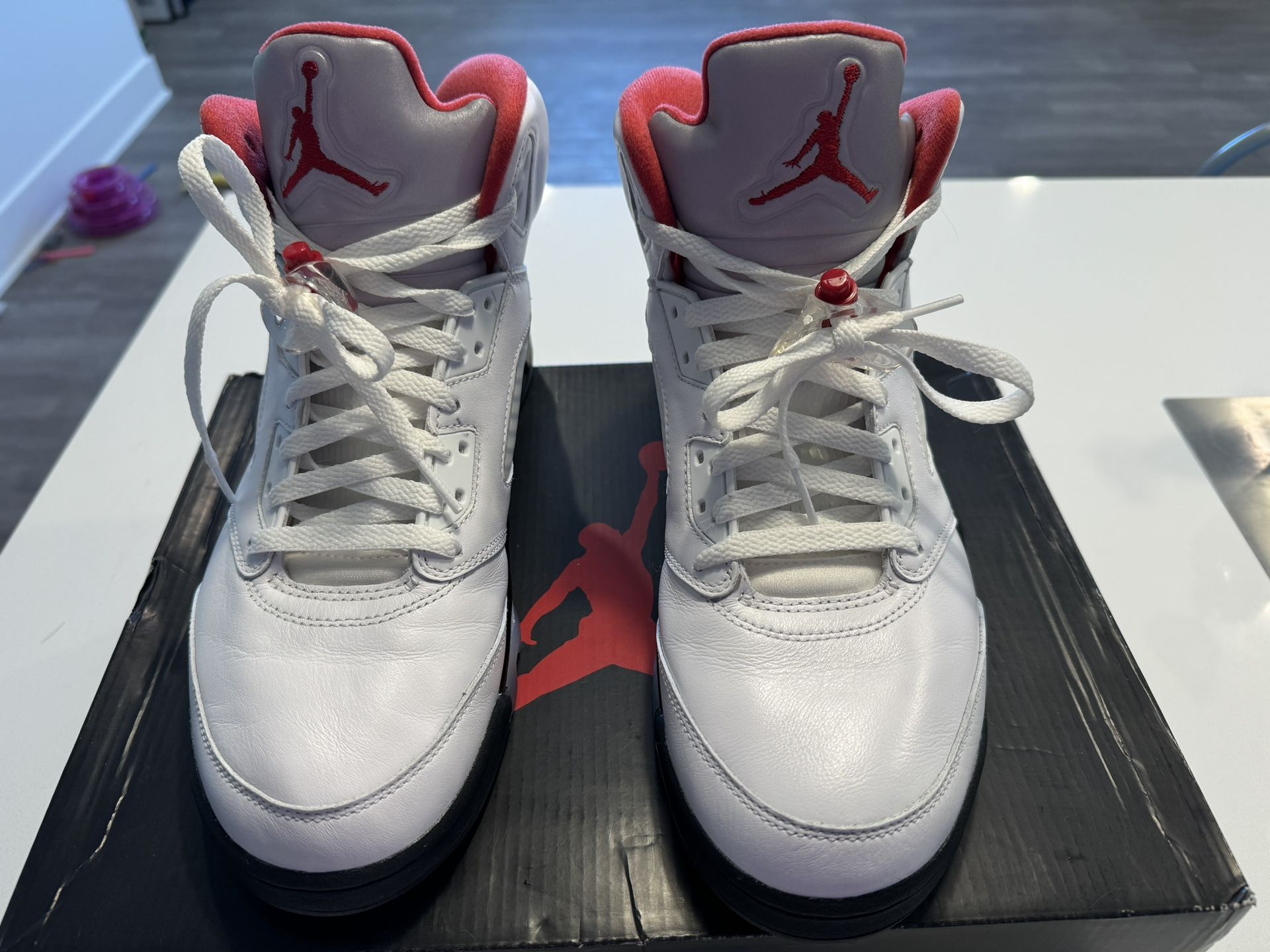 Air Jordan 5 Retro True White/ Fire Red-black 10.5