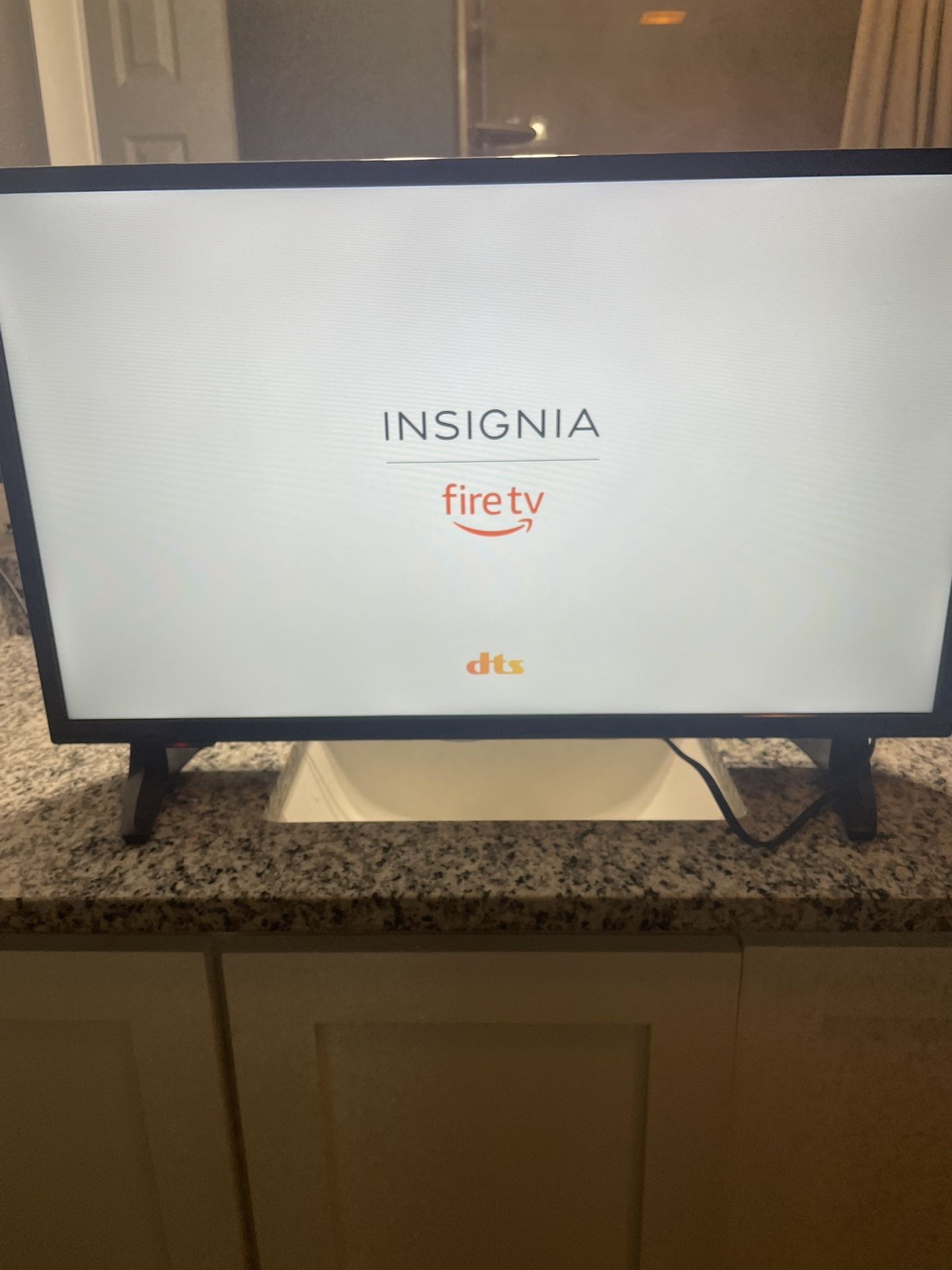 32 Inch Insignia Smart Tv 