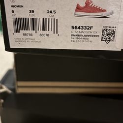 Women Converse Size 8