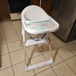 MUNCHKIN  Baby High Chair