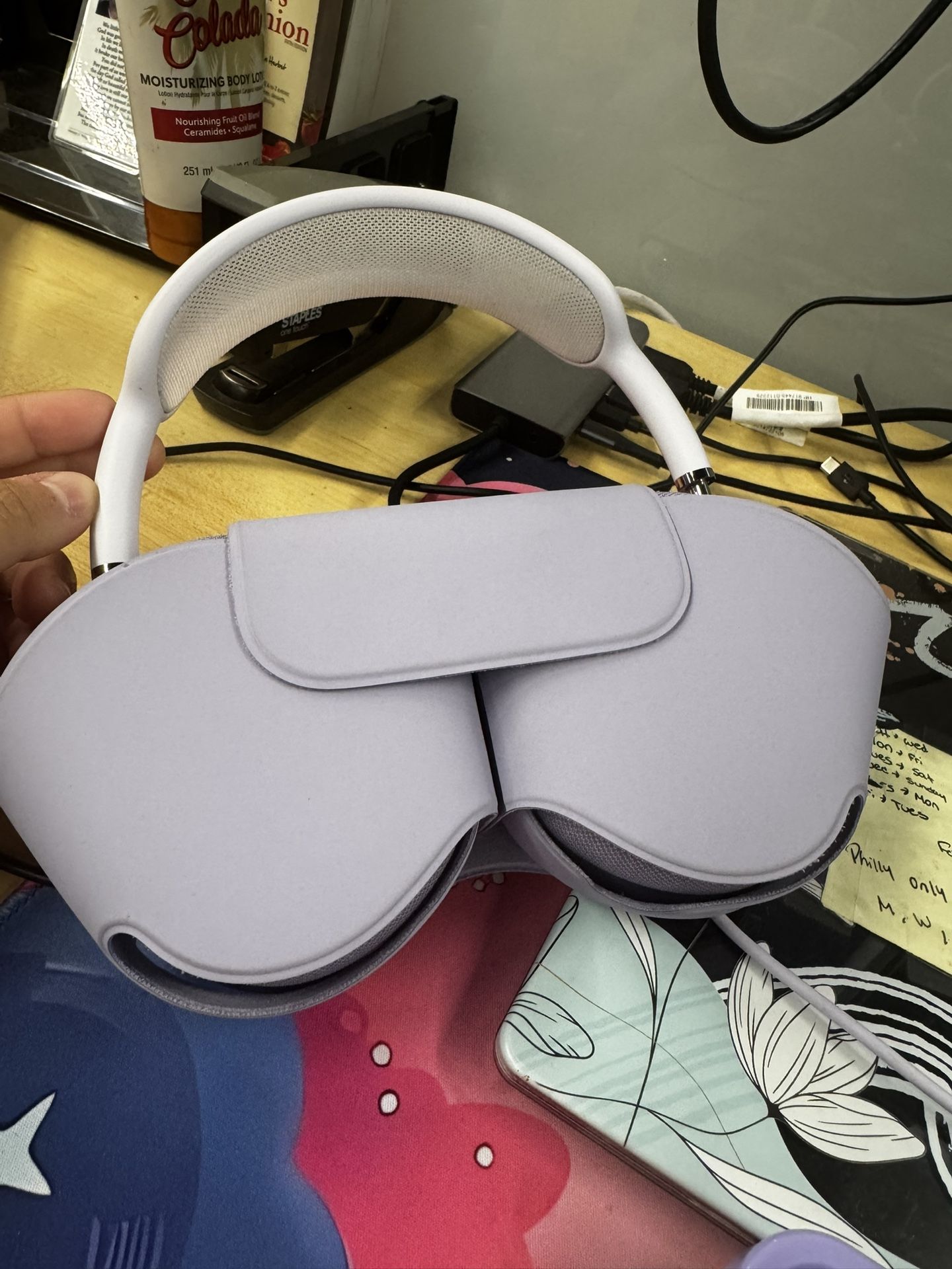 AirPod max