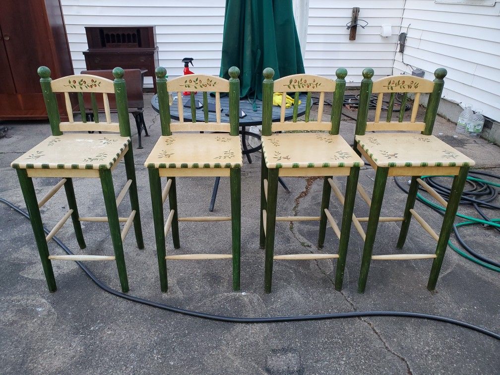 4 High Chairs Solid Wood