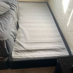Bottom Bed 