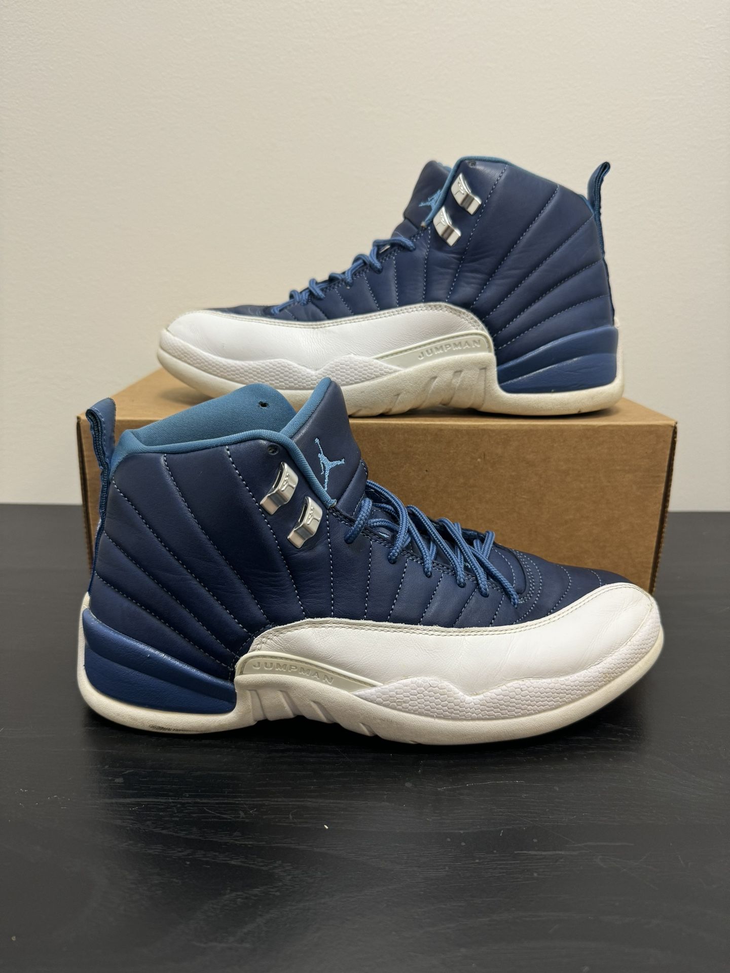 Jordan 12 indigo
