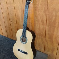 Brand New Classical Nylon String Acoustic Guitar 