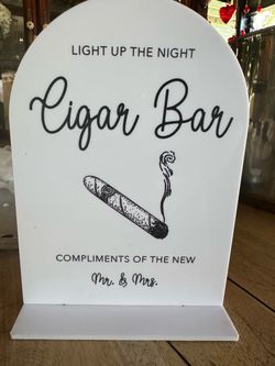 Cigar bar
