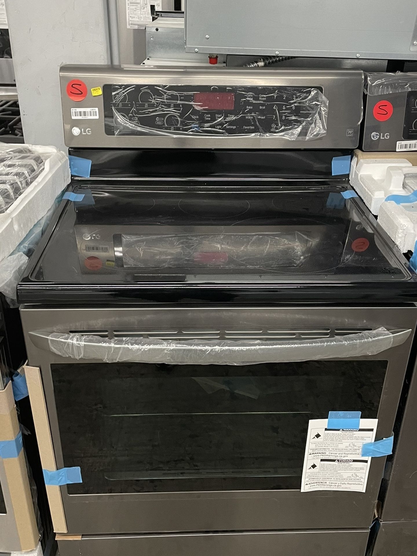 LG ELECTRIC STOVE