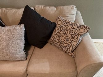 Beige Fabric Sofa Couch set!