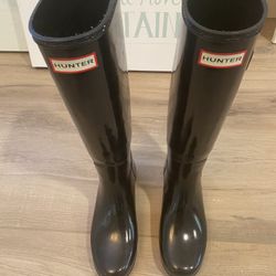 Real Unused Hunter Rain Boots Size 5