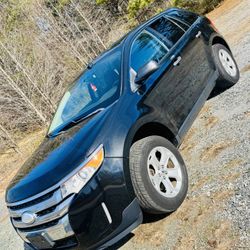 2014 Ford Edge · SE Sport Utility 4D