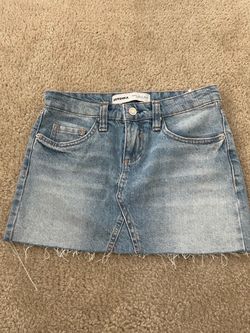 BERSHKA mini skirt