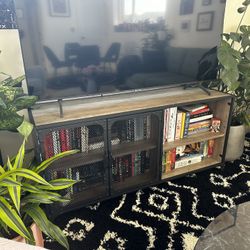 Media Console