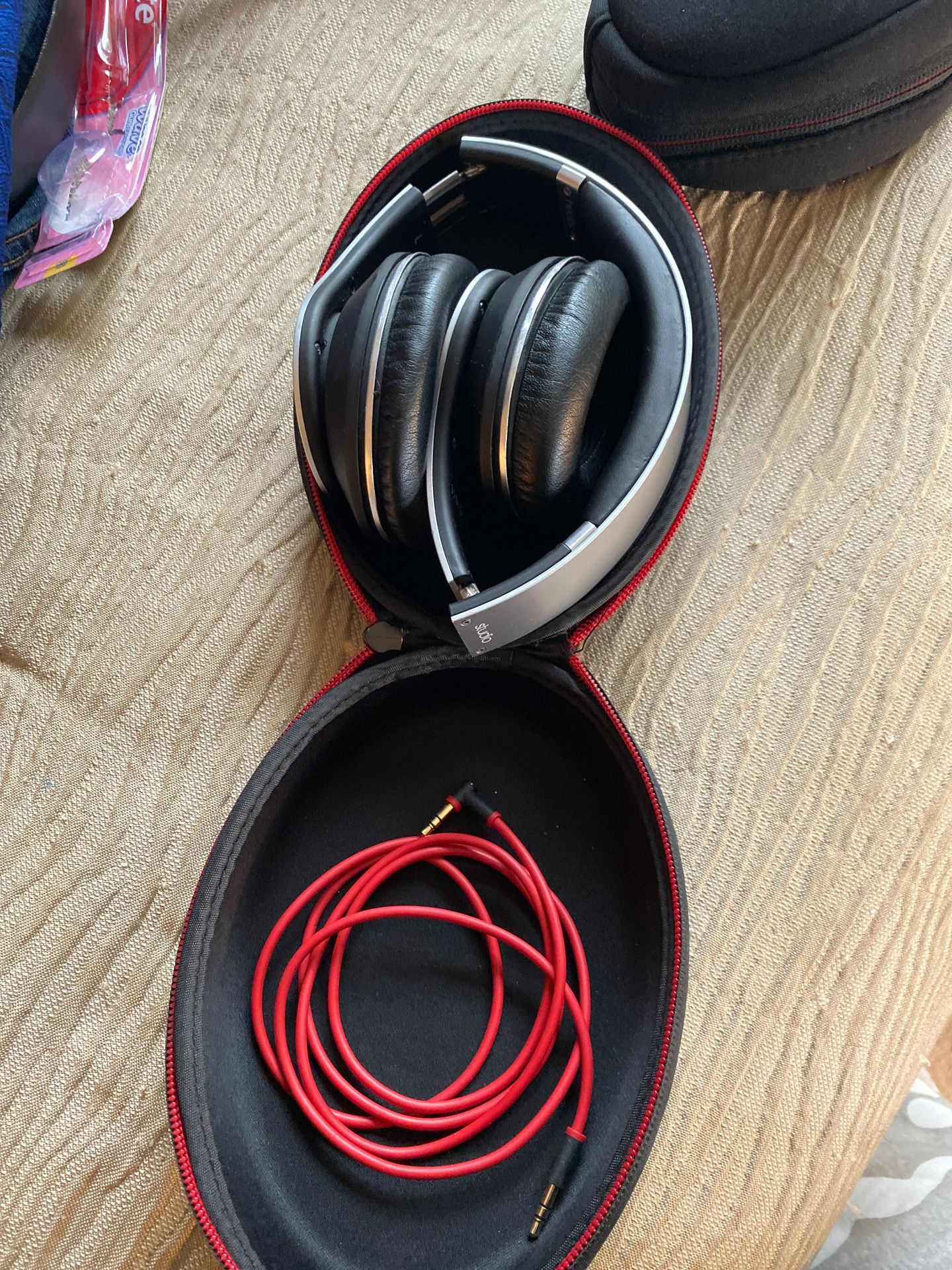 Beats studio 2 headphones