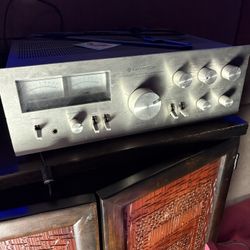 Jbl Speaker And Amplifier