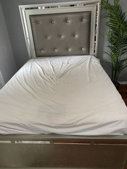 Full bed