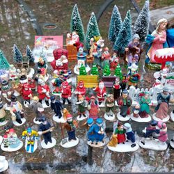 Huge lot of different vintage Christmas figurines