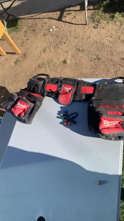 Construction belt stuff holder
