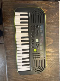 Small keyboard Casio SA-46