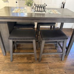 Dinning Table Set