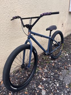Lightly used Bomma