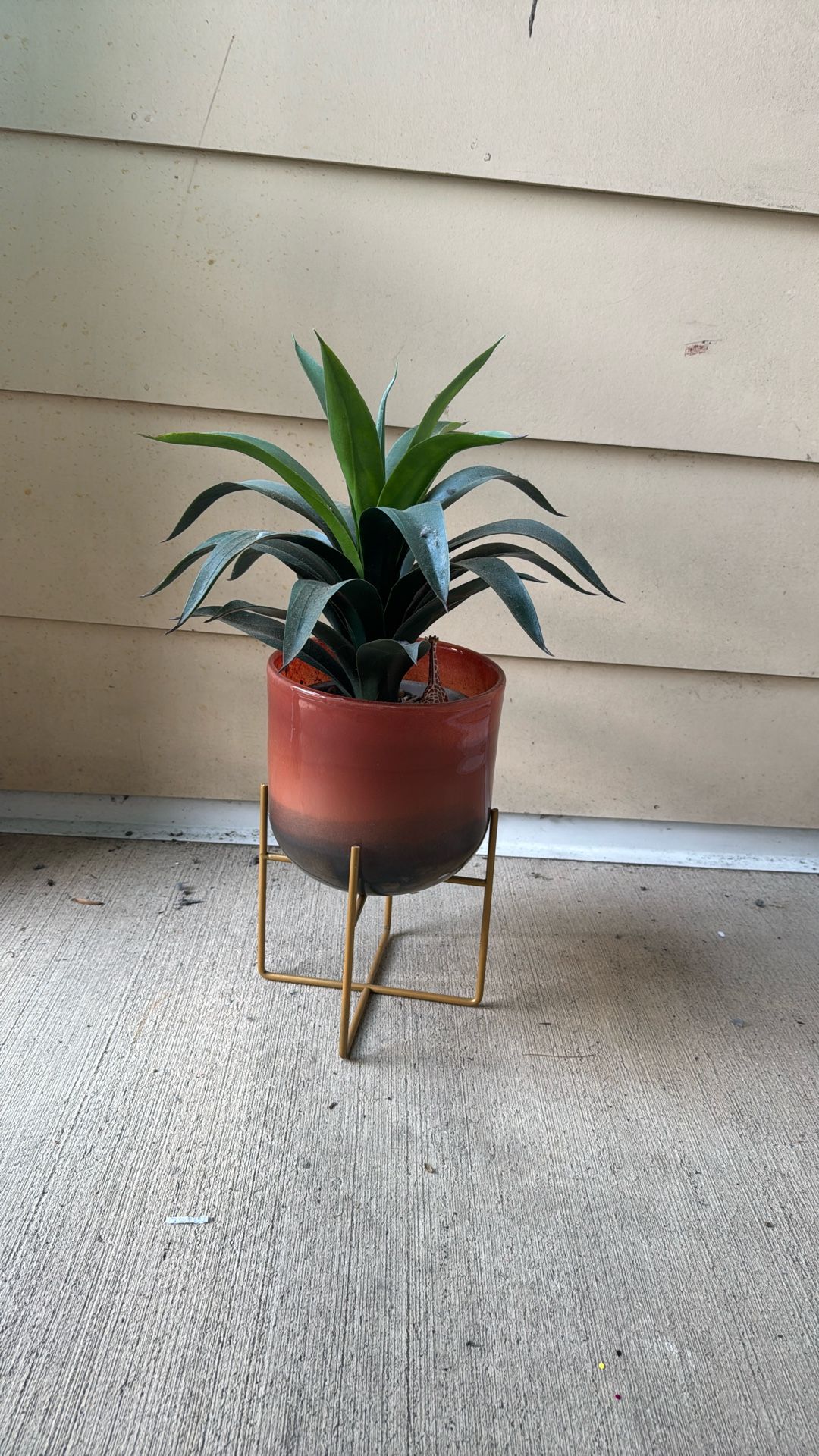 Faux Outdoor Plant, Pot And Stand