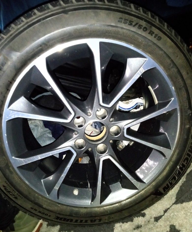 Rim With Tire