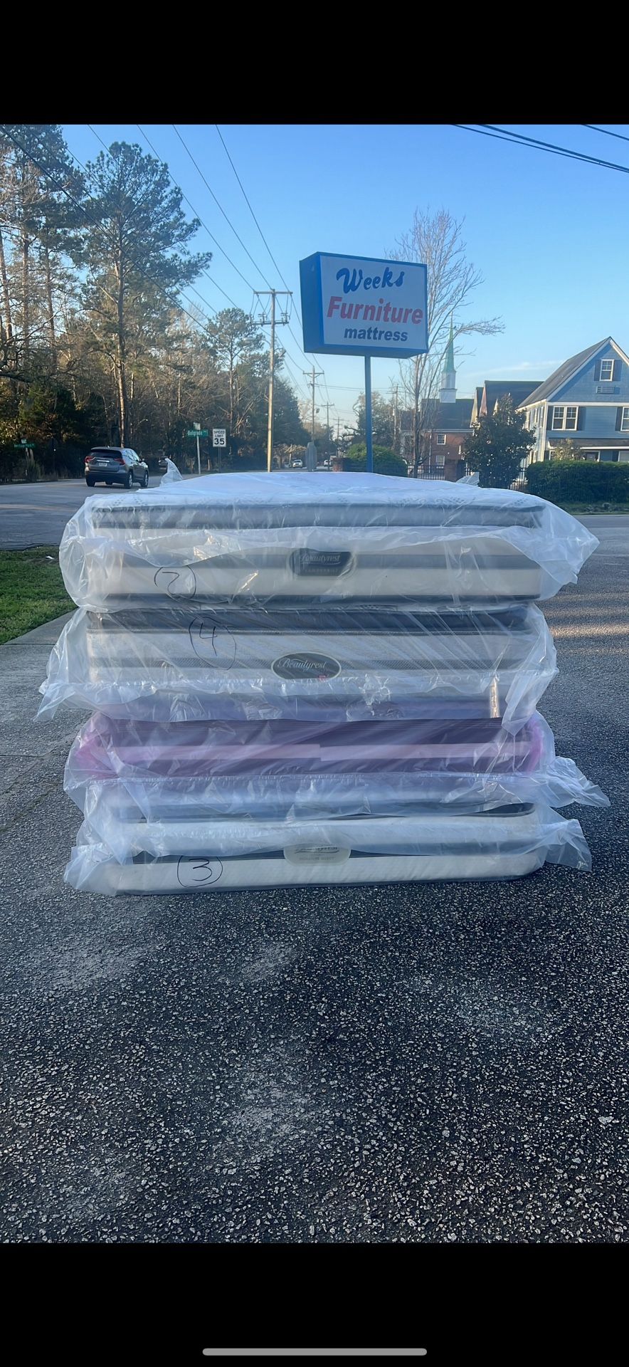 King Size Namebrand Mattresses For $600 They Were 1200 And Up