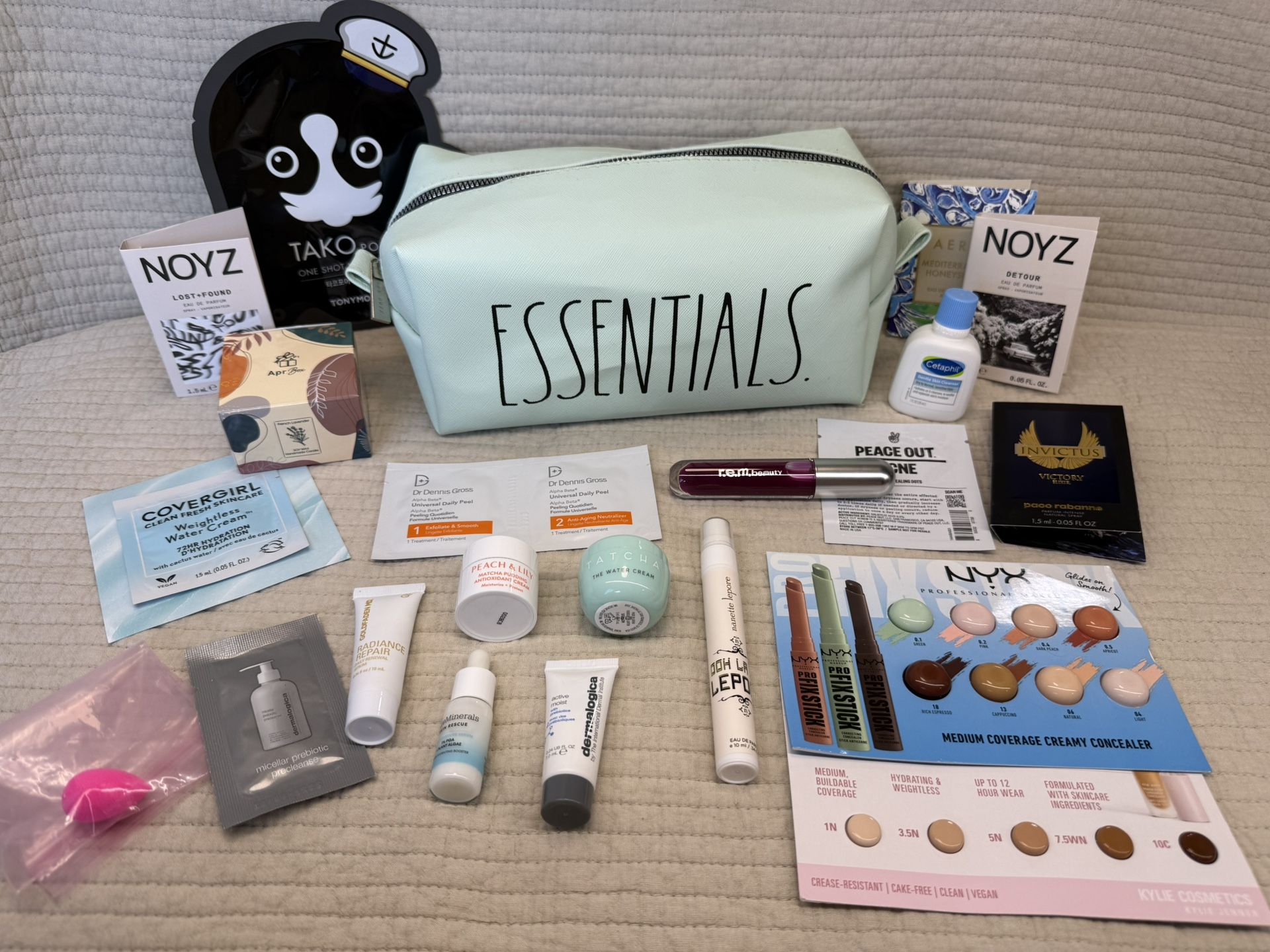 $15 Bundle (Makeup, Skincare, Fragrance)