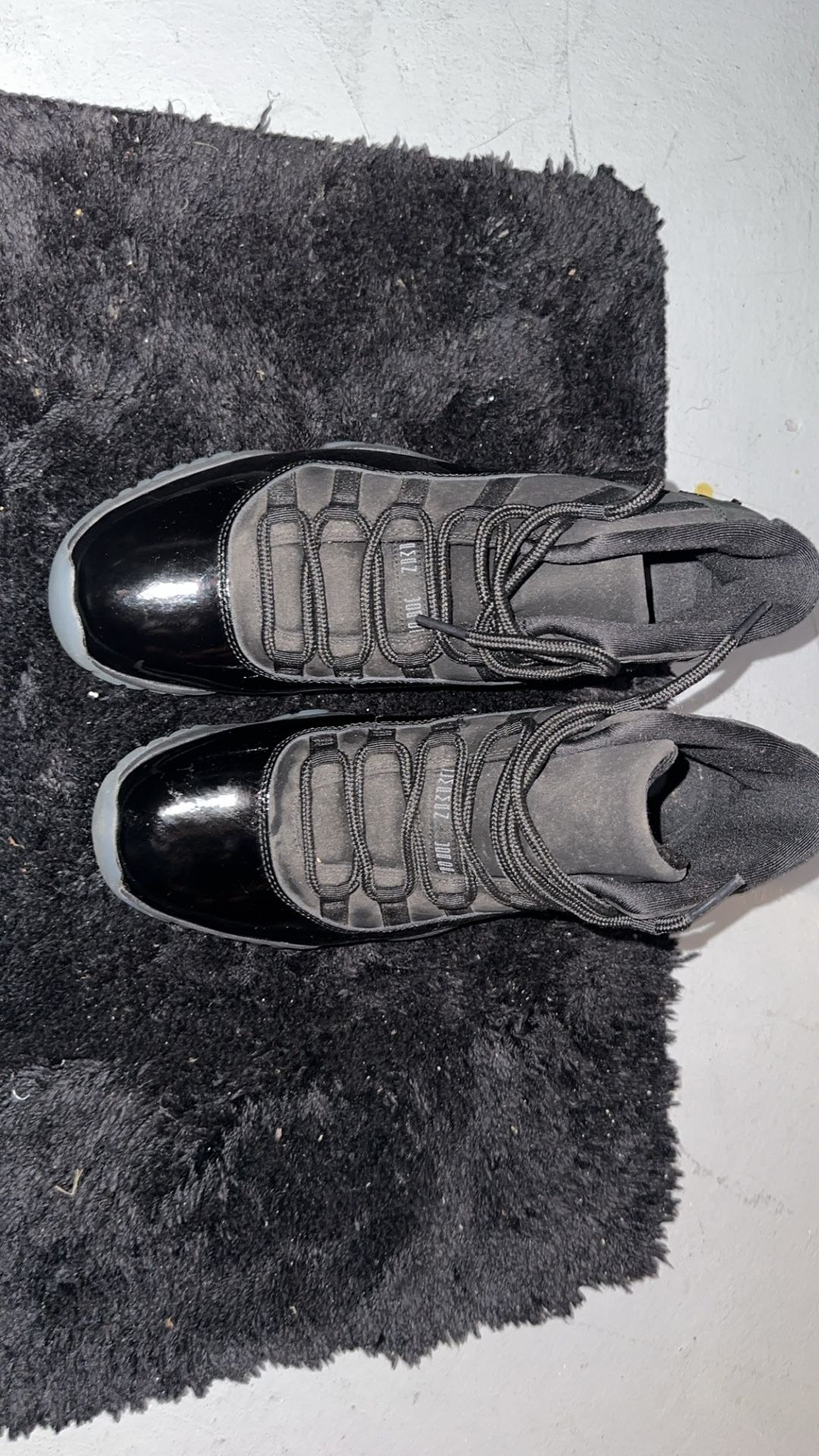 Jordan 11 Cap And Gown Size 13