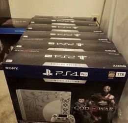 Limited edition God of War ps4 pro