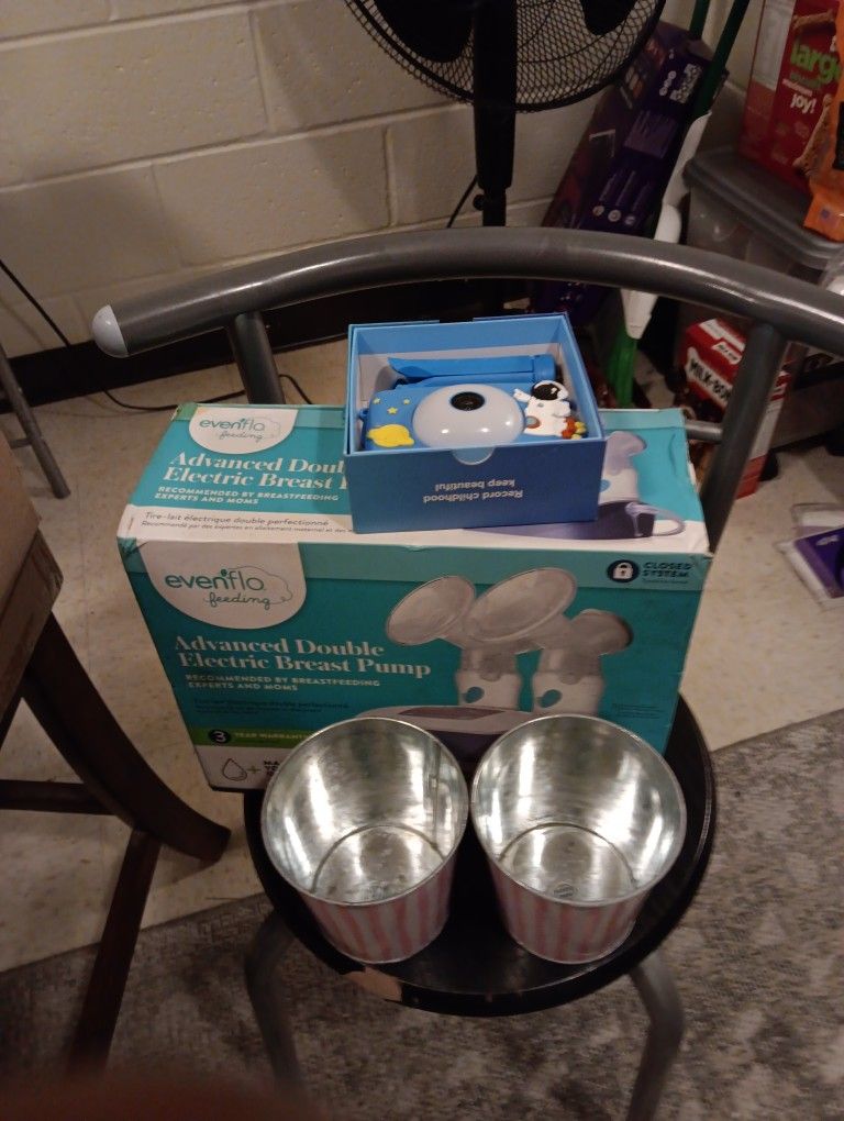 Baby Girl Infant Clothes Towels Socks Hats Baba's Lotion Body Wash Etc