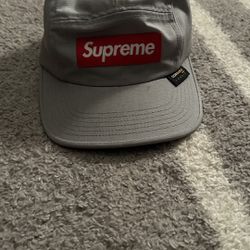 Supreme grey trucker hat