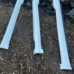 Toyota solara skirts (2006)