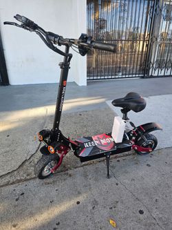 Electric Scooter 38mph metamoov z01