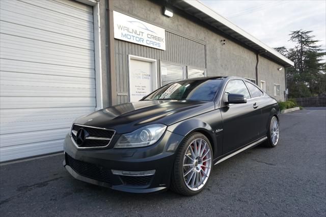 2012 Mercedes-Benz C63 Amg Edition 1