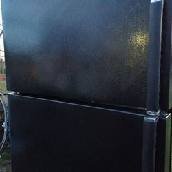 Nice Refrigerator 4 Months Warranty 