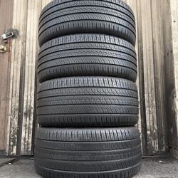 285/40ZR22  285 40 22  &  325/35ZR22  325 35 22  Pirelli ScorpionZero AS PNCS (LikeNew)