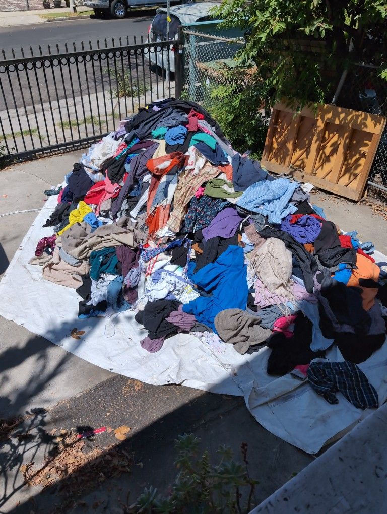 Vintage Clothing , Low Prices
