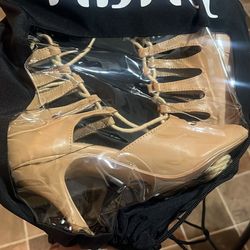 Brand New Beige Colored High Heels Size 7 1/2 Women’s! 