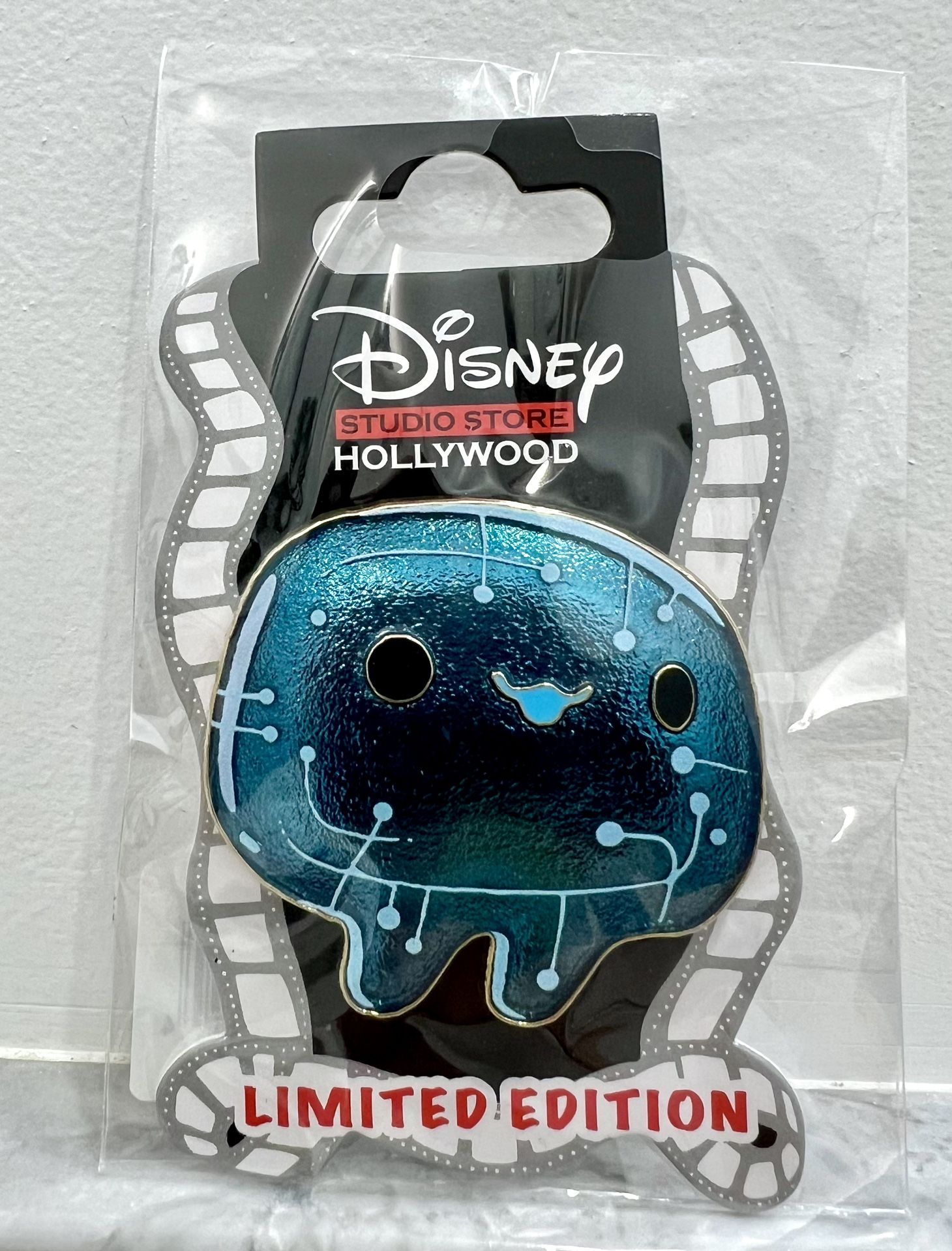 Disney Studio Store Hollywood Elio 00000 LE 200 Pin DSSH DSF