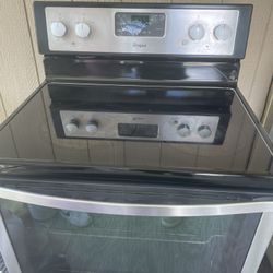 Whirlpool And Kenmore Stoves 