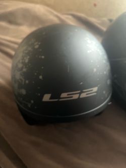 Ls2 motorcycle helmet L