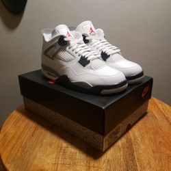 Jordan 4 White Cement 
