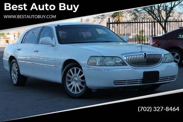 2006 Lincoln Town Car