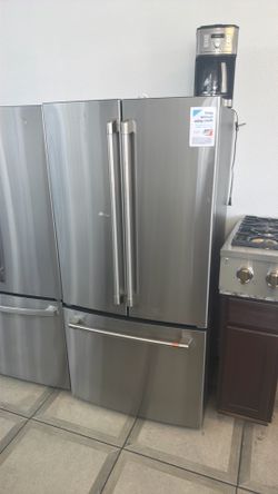 Cafe 33 inch French Door Fridge